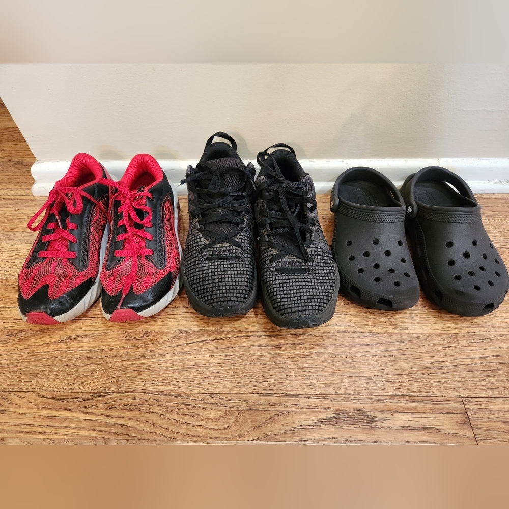 Big boys shoe lot, Nike LeBron 7.5, Under Armour 7, Crocs J6